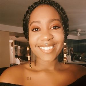 Meet your Posher, Cheneka